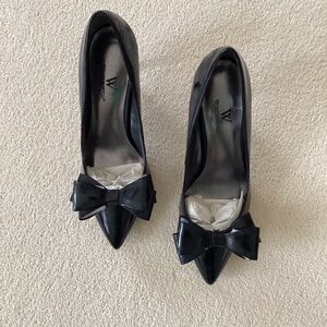 NWOT. Black Patent Shoes